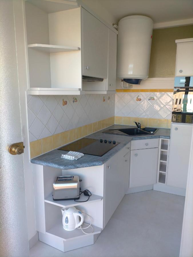 Appartement Lumineux Et Spacieux En Centre Ville Dieppe Exterior foto